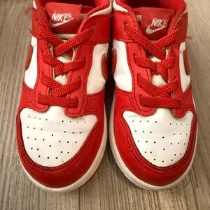 Nike Kids Sneakers in Red and White